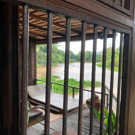 Rustic​ Charm​ Suphan​ Ban Tha Pong Eksteriør billede