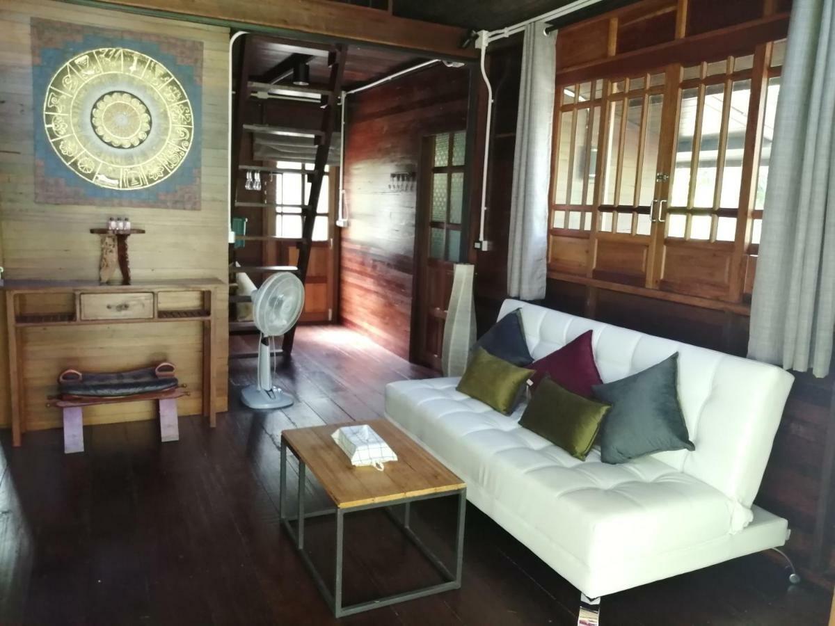 Rustic​ Charm​ Suphan​ Ban Tha Pong Eksteriør billede